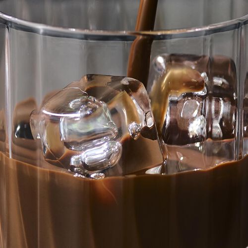 Salted Caramel Velvetised Cream Liqueur - Image 3